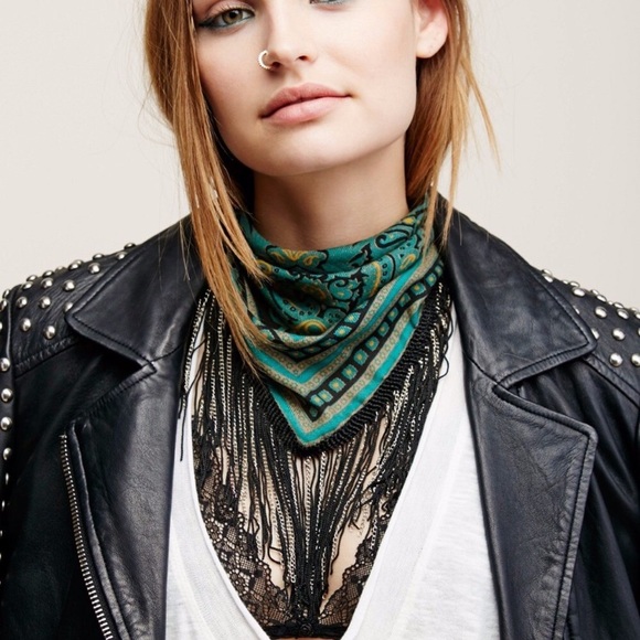 Free People Accessories - Free People Chase me chain Fringe Bandana